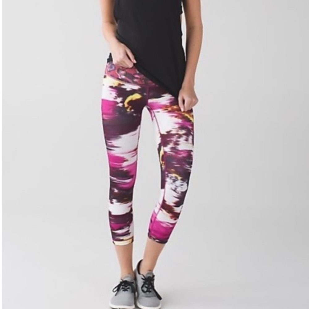 Lululemon | Wunder Under Crop High Rise Pigment Wind Berry 2 PGWB 21” Rise